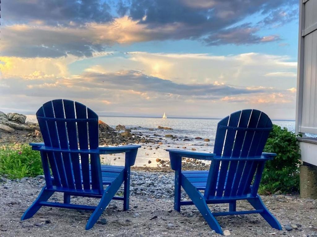 Perkins Cove Oceanfront Cottage image