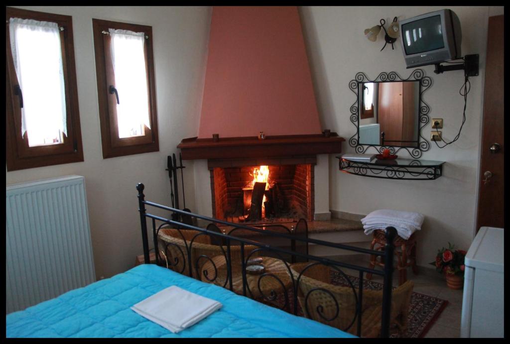 Guesthouse Xenioti photo 2