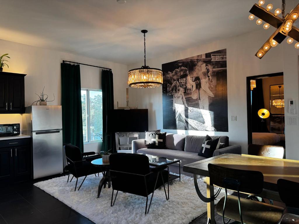 The Loft at Butler image