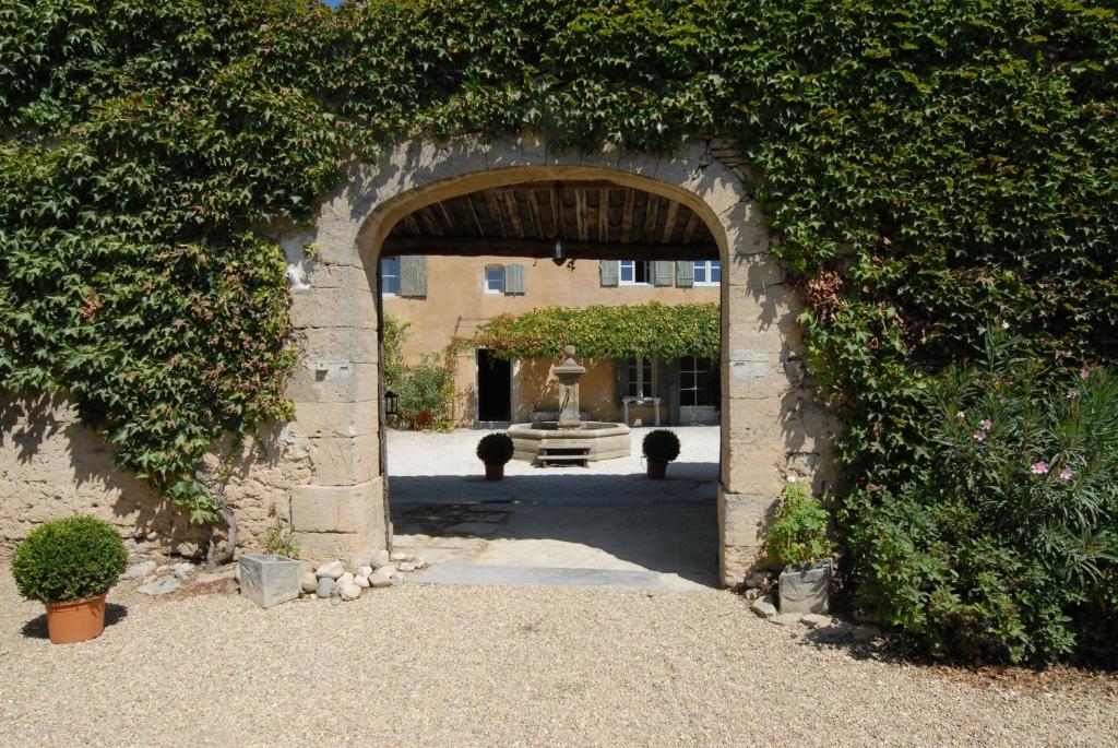 Clos De La Fontaine photo 2