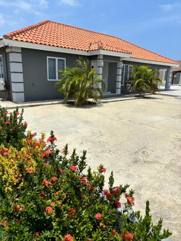 House with pool in Santa Cruz photo 3