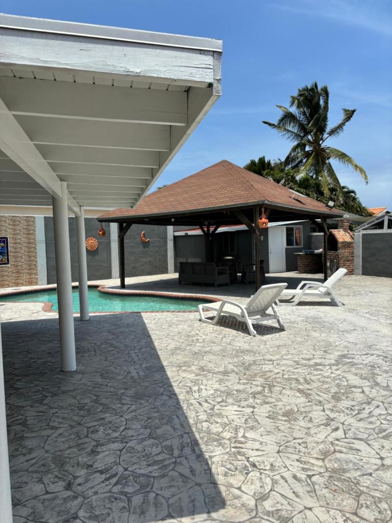 House with pool in Santa Cruz photo 2