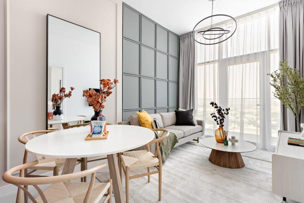 Silkhaus Modern 1BDR in Oasis Near Masdar City Park