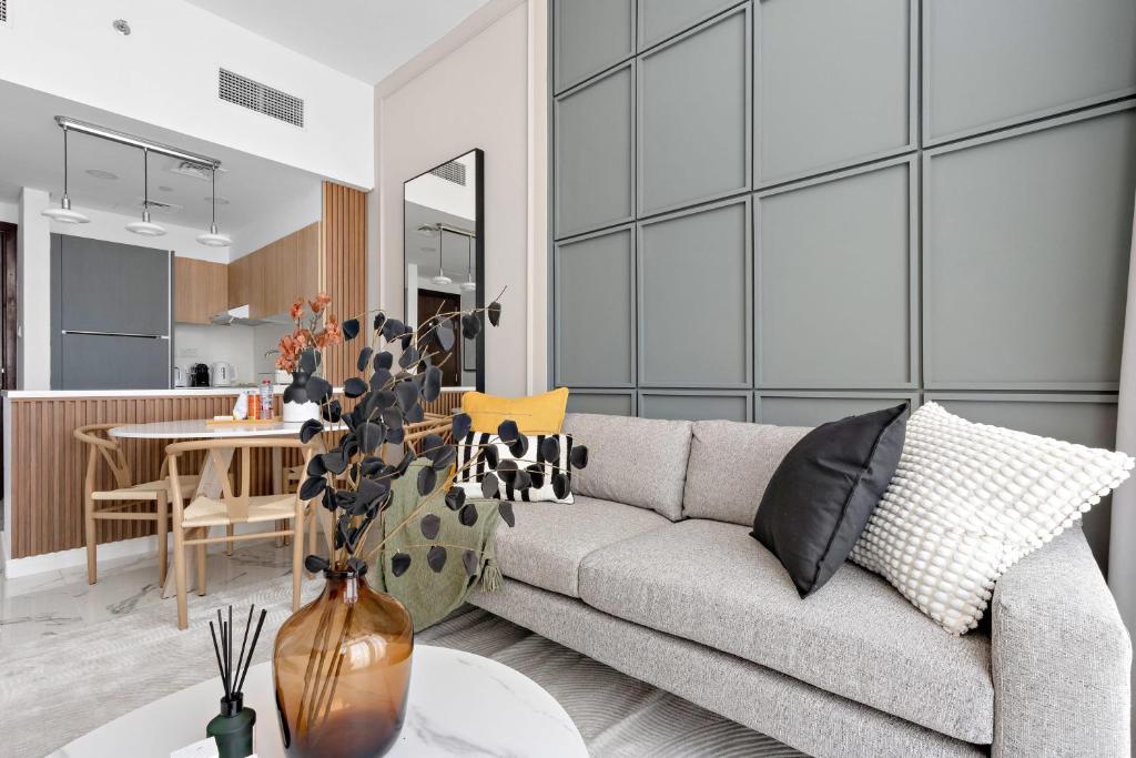 Silkhaus Modern 1BDR in Oasis Near Masdar City Park photo 2