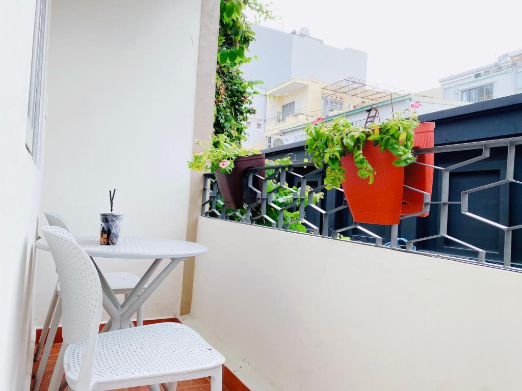 Jessica's home in center, District 1