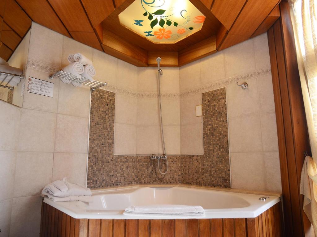 Hosteria Tequendama Classic & Resort photo 2