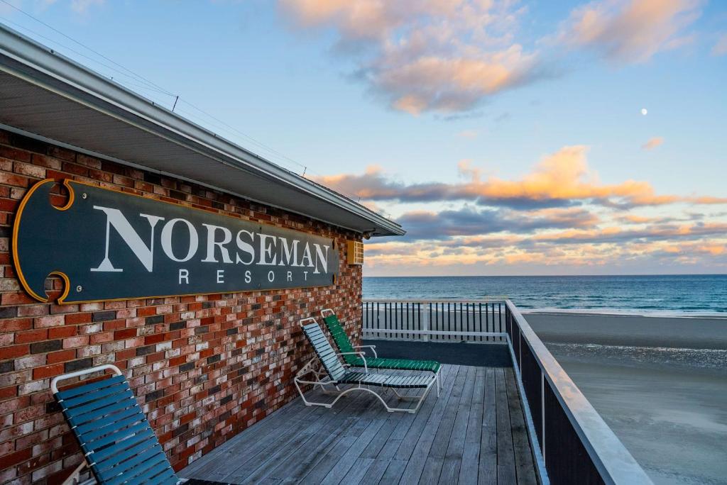Norseman Resort image