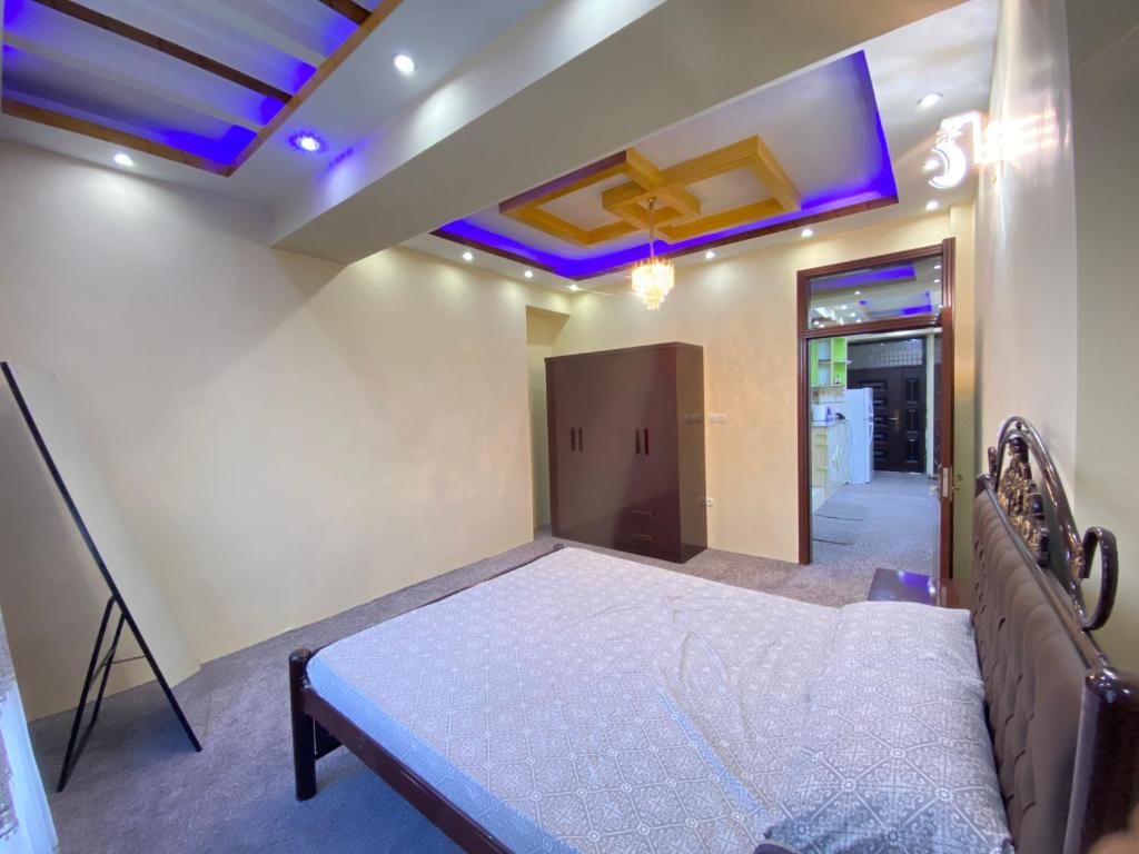 Cityscape luxury residence photo 4