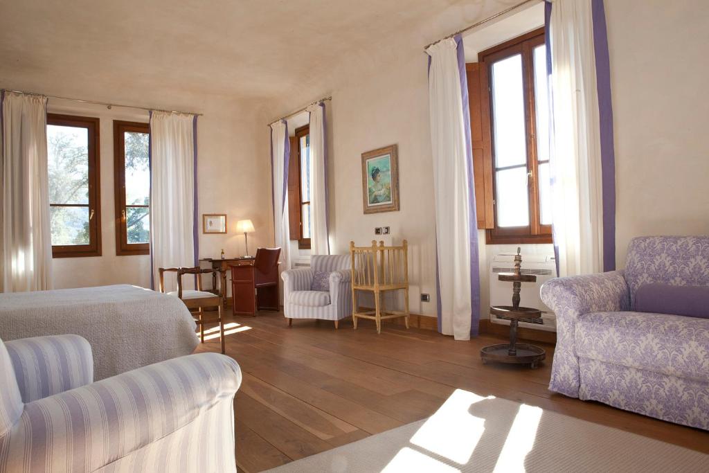 Villa di Campolungo Agriturismo - Tap to explore photos