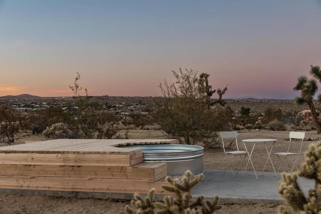 Shadow Mountain House - Hot Tub & Sweeping Views image