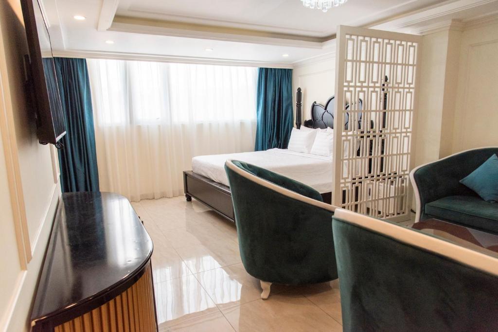 SOFEA Boutique Hotel