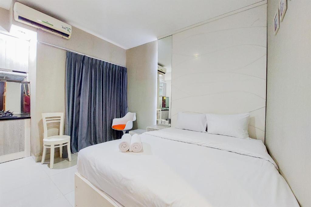 Simply Look Studio Atria Residence Gading Serpong Apartment By Travelio