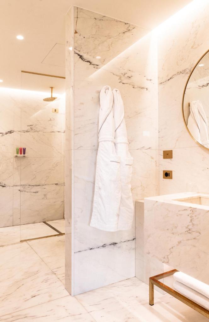 The First Musica - Preferred Hotels & Resorts Room Type - Junior Suite with View