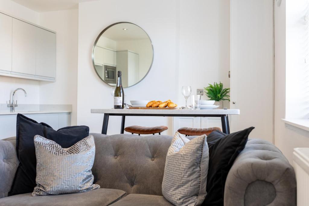 Boutique City Centre Apartments - Tap to explore photos