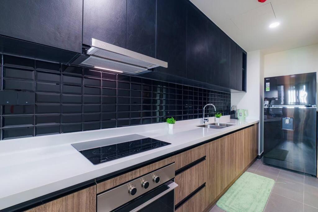 2 Bedroom Minimal Luxury Apartment