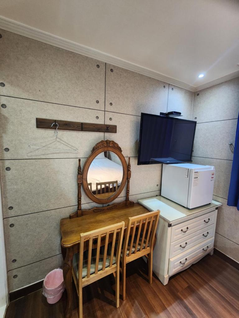 Suyu Station Motel Room Type - Double Room with Private Bathroom