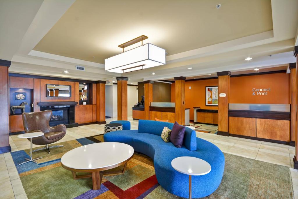 Fairfield Inn & Suites by Marriott Tampa Fairgrounds/Casino image