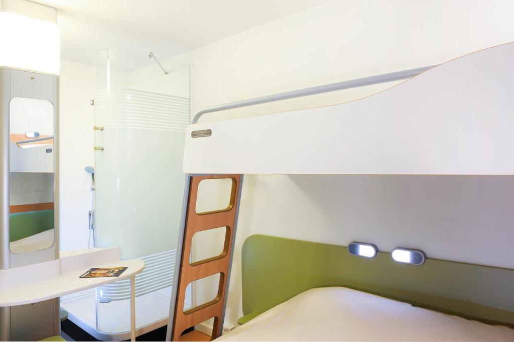 ibis budget Istres Trigance photo 3