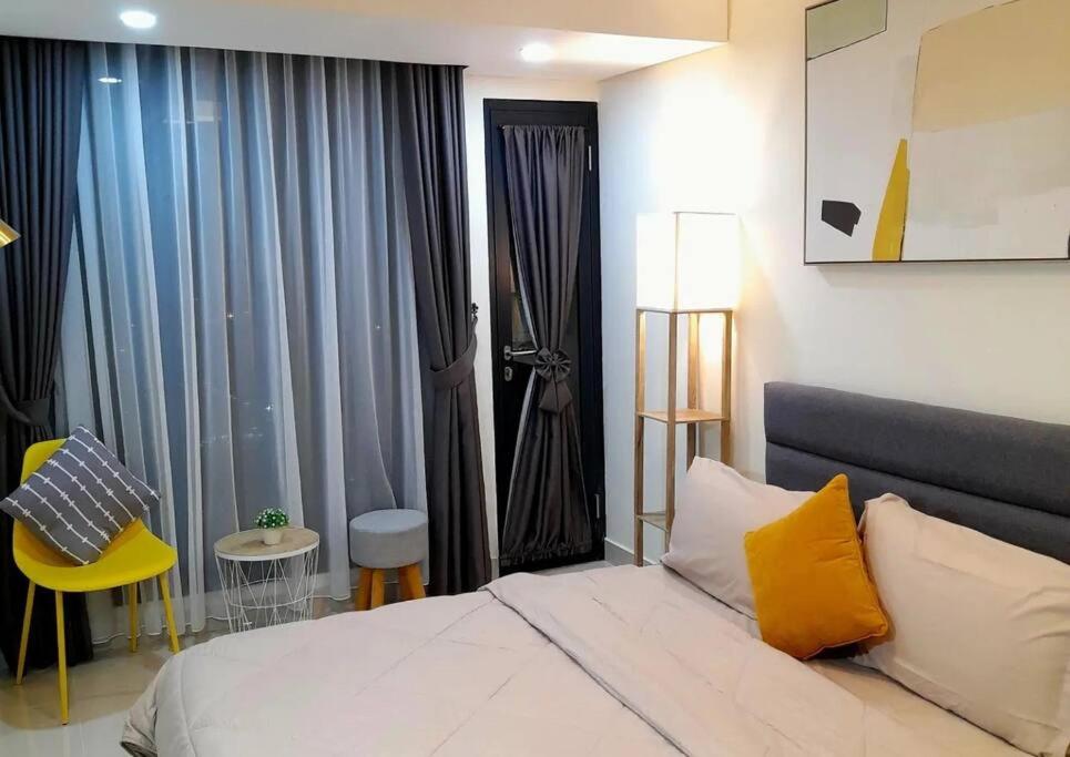 Arev Seaview At Pollux Habibie Bluhen Tower 2502 photo 3
