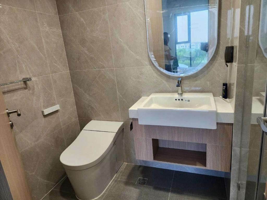 Căn hộ cao cấp 2PN Vinhomes Q9