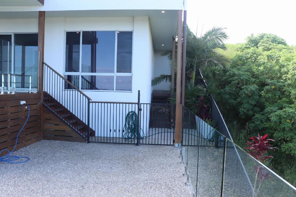 Mountain-Top Ocean View in Coffs Harbour photo 2