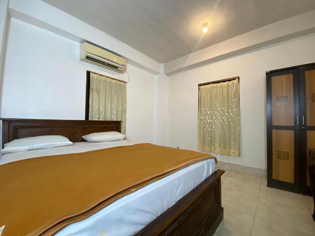 New Wijaya Hotel Room Type - Superior Double Room
