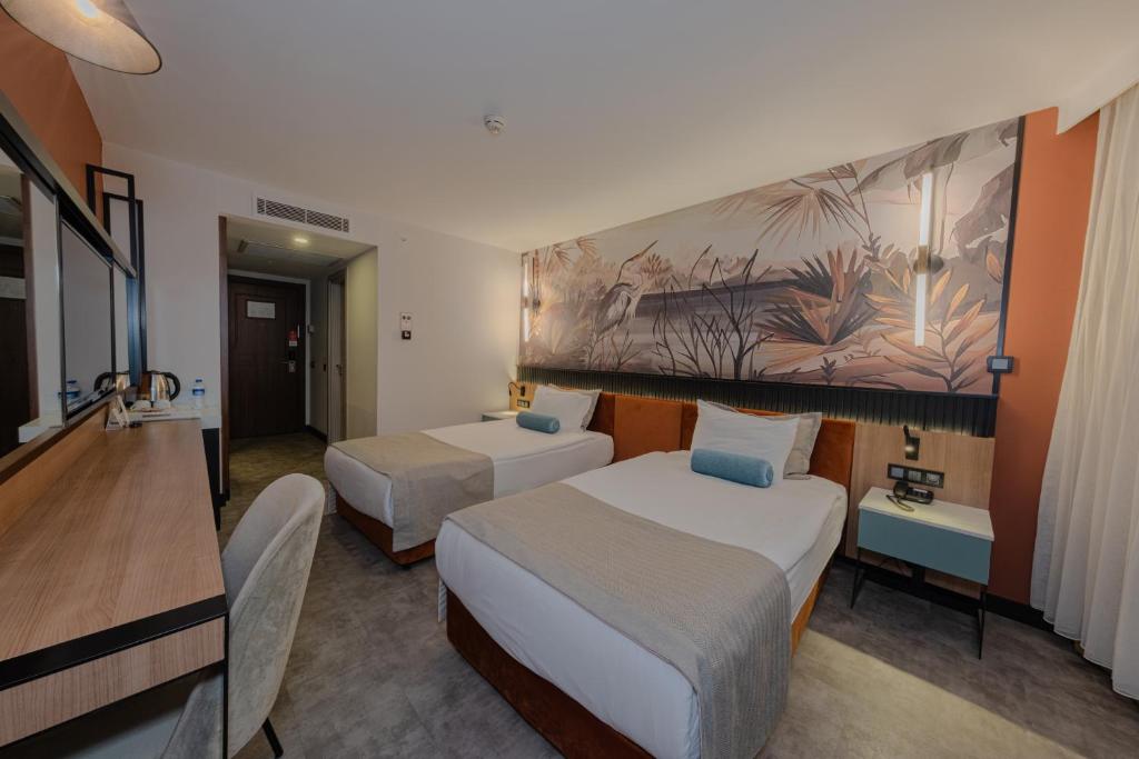 Best Western Plus Khan Hotel - Tap to explore photos