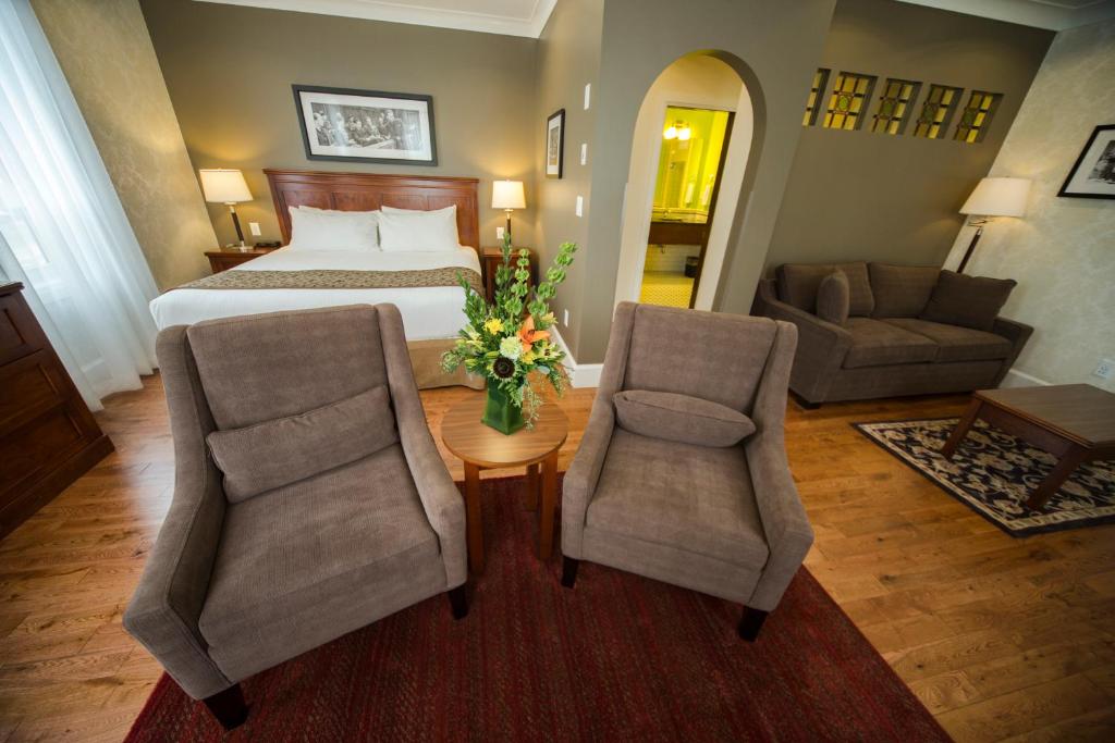 Hume Hotel & Spa photo 2