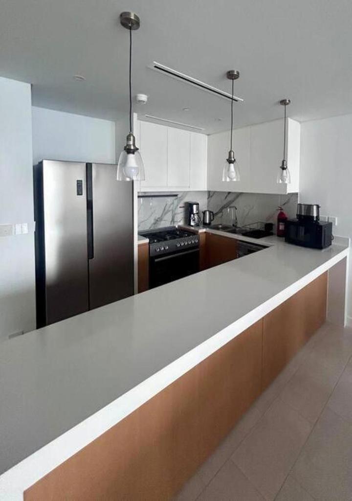 La Vie - 2 Bedroom Beachfront Full Sea View Apartment in JBR photo 2
