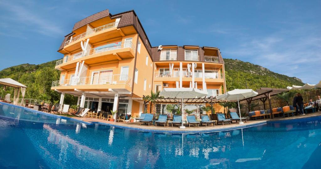 Villa Mina photo 1