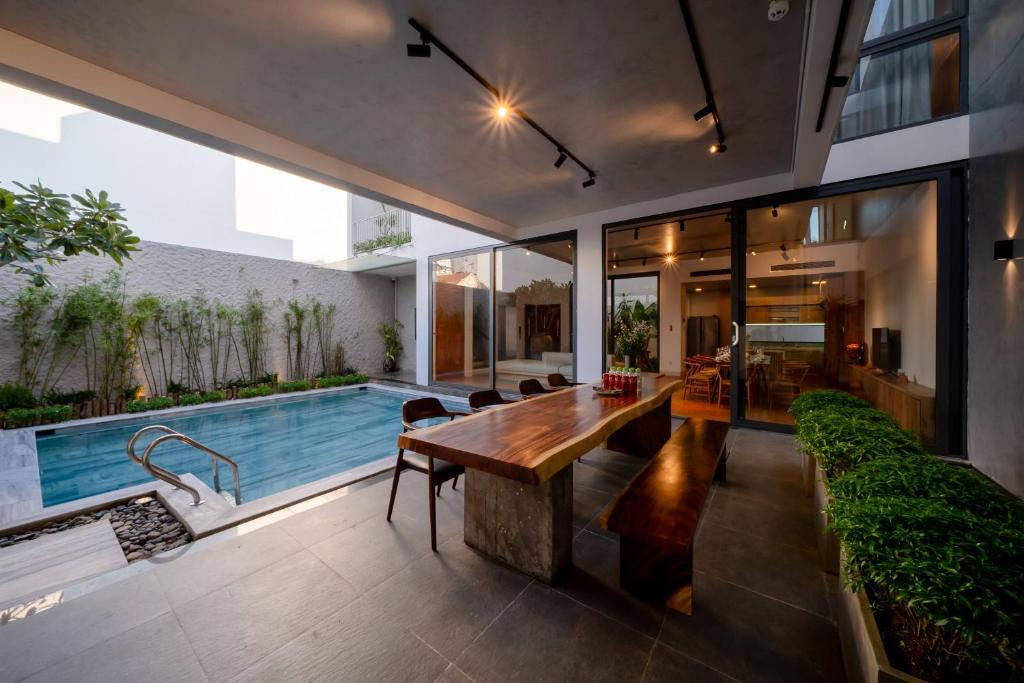 Shila Retreat Villa Danang