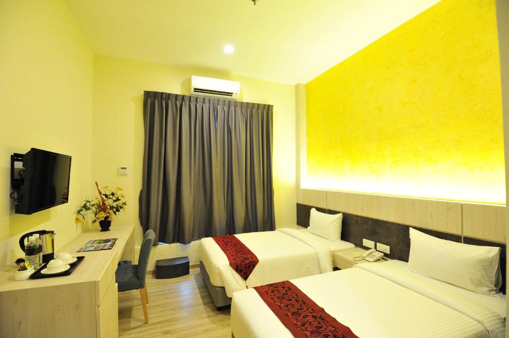 Marvelux Hotel - Tap to explore photos