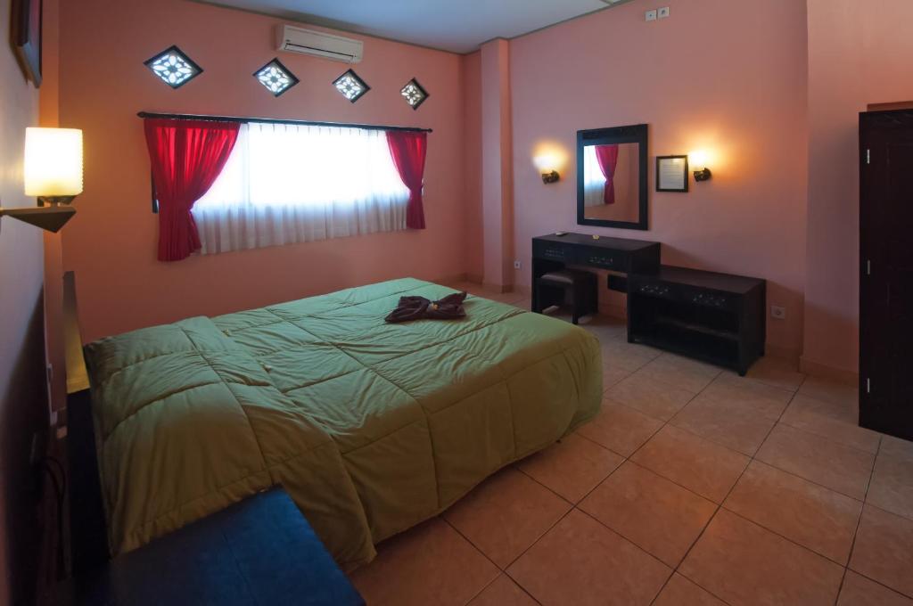Двухместный (Стандартный двухместный номер с завтраком), Pesona Beach Inn