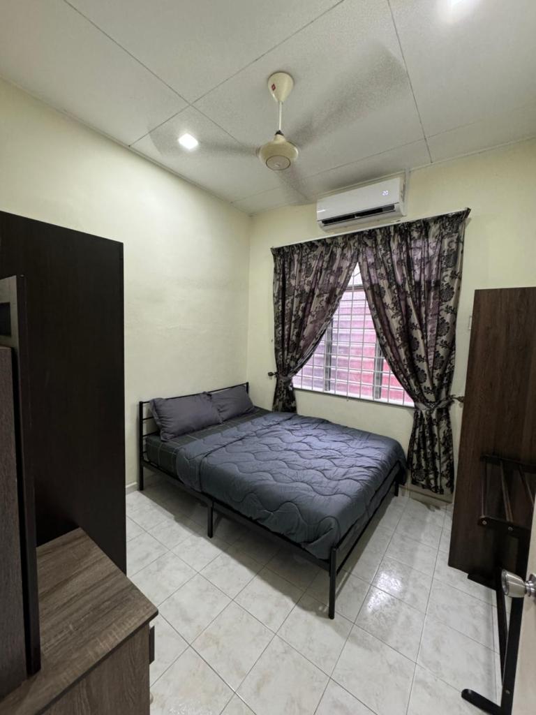 JeeheenMuslimHomestay Melaka with WIFI 5G, Malacca