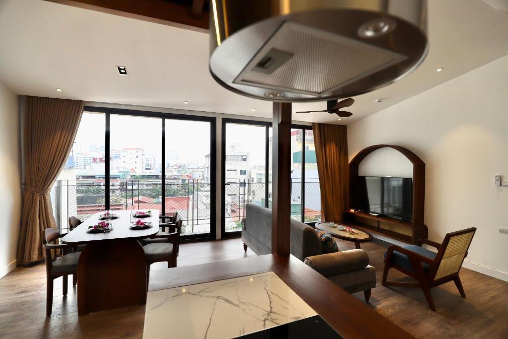 Hidden Home MAYA 40 Linh Lang