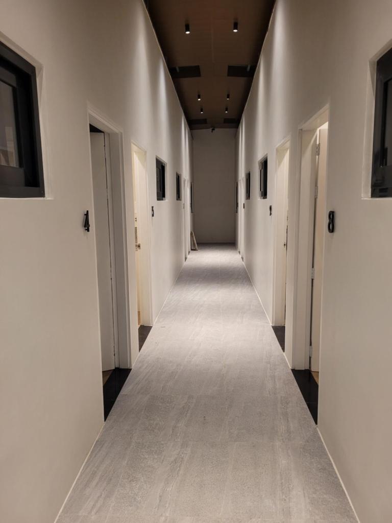 Ganada Suite room 1 가나다 스위트 - Tap to explore photos