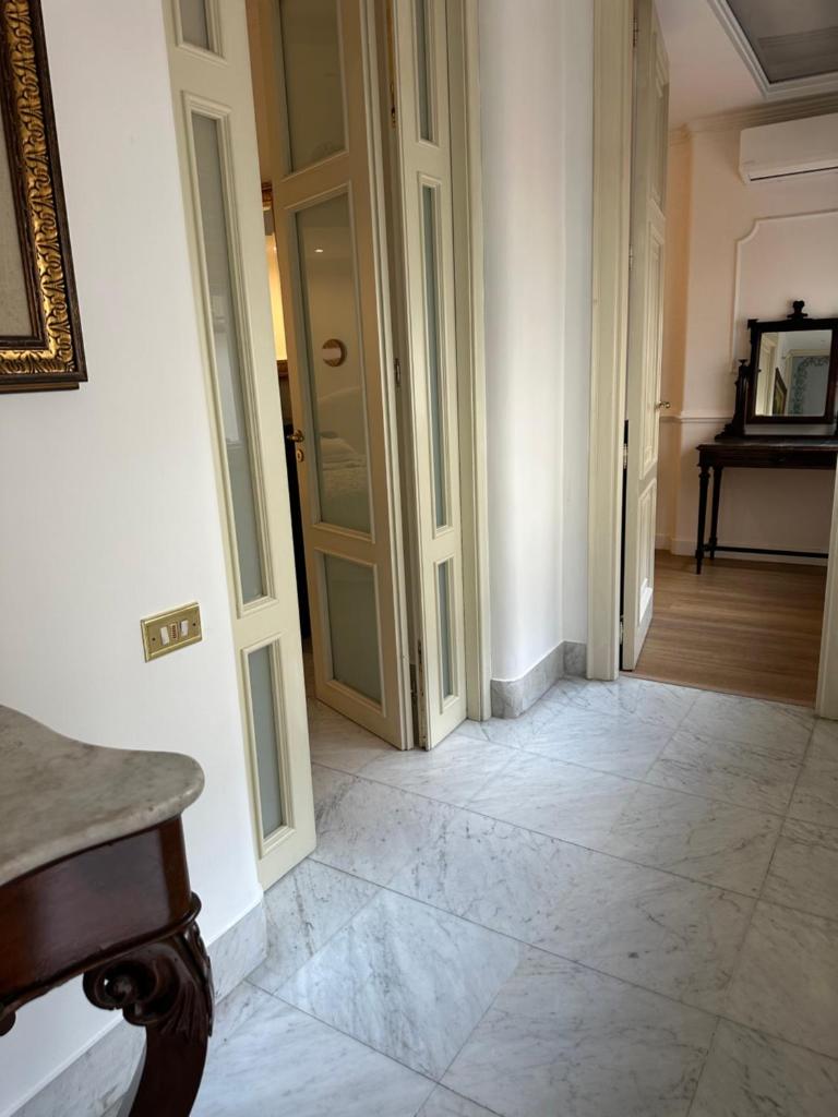 Luxury suite Terrace, Naples