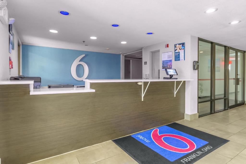 Motel 6 Franklin, OH image