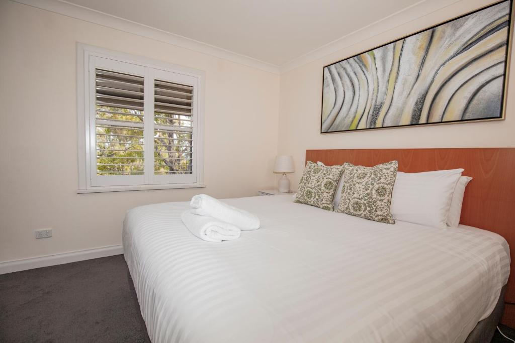 Villa Paradiso - 2 Bedroom Private Villa located within Cypress Lakes Resort photo 2