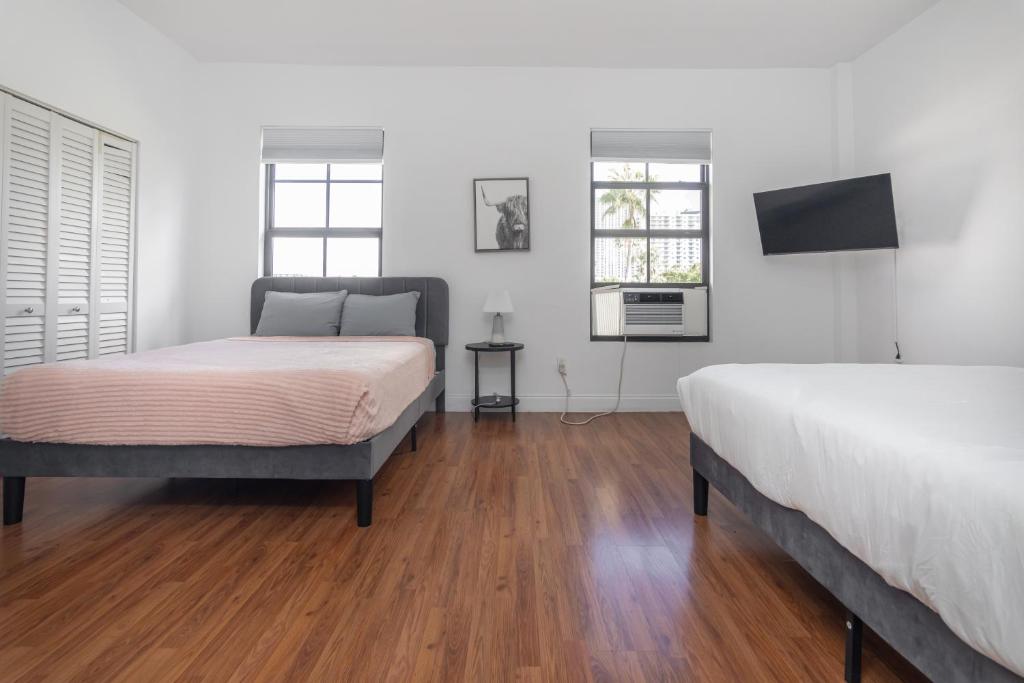 1-BDRM Apartment - Heart of Downtown & Wynwood image