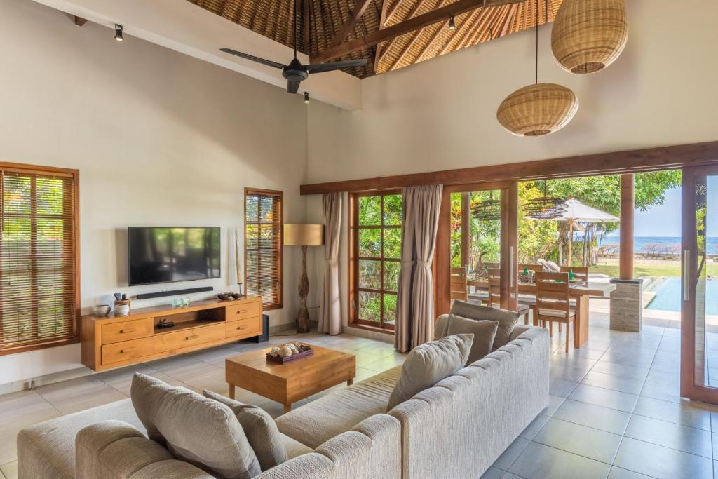 Villa Emerald photo 2