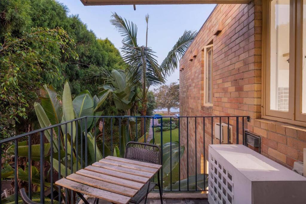 Balmoral Beach Front 2 Bedroom Waterview Mosman photo 4