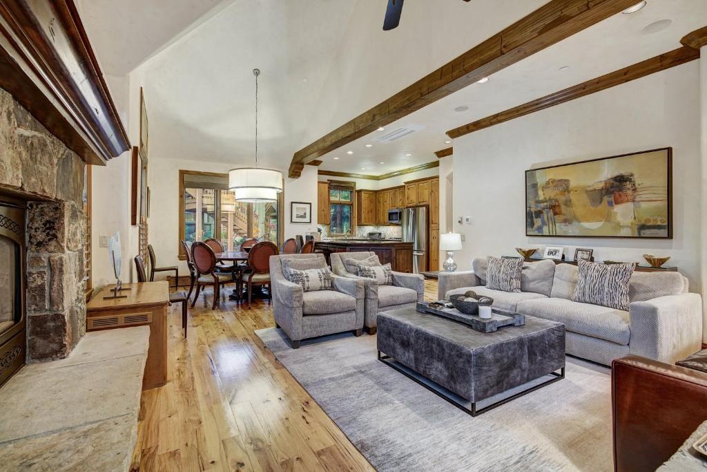Arrowhead Village Beaver Creek image