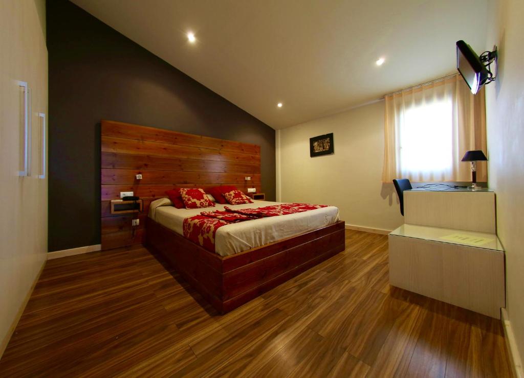 Hotel Mas Prades photo 2