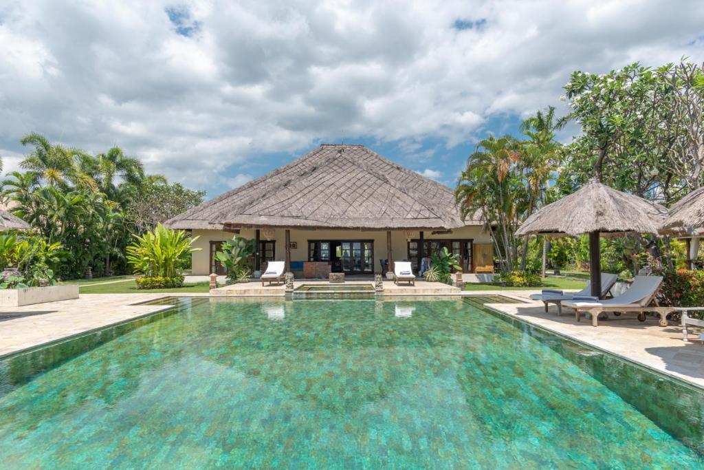 Villa Lotus Dencarik photo 1