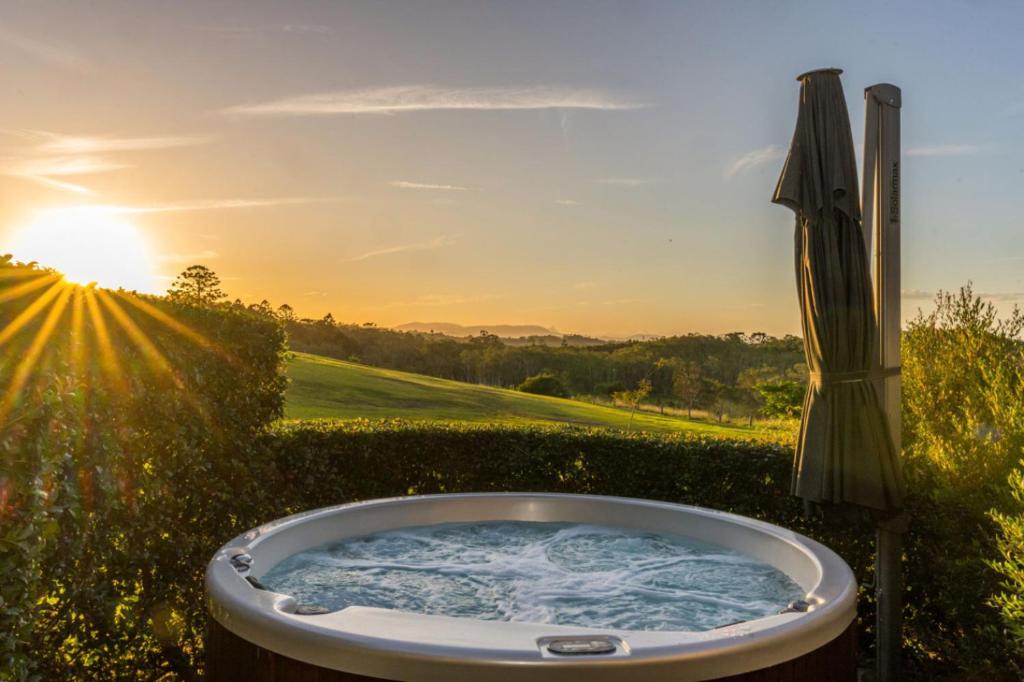 Cape Byron Villa 7 Romantic Serenity with Views photo 1