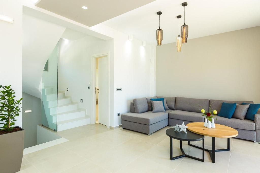 Estel Residences - Tap to explore photos