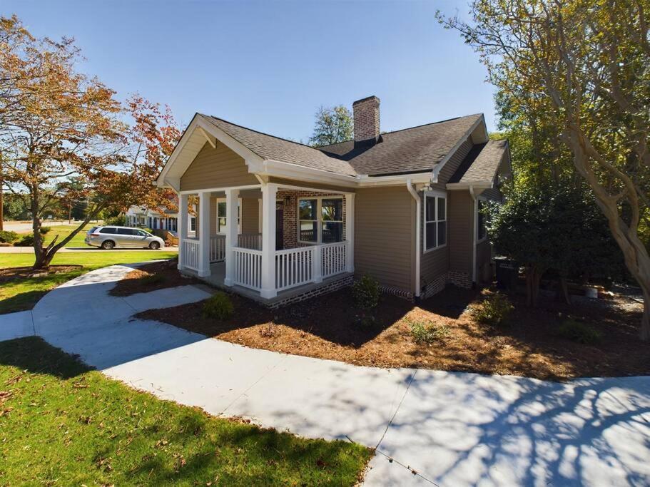 PIckens Place Unit B image