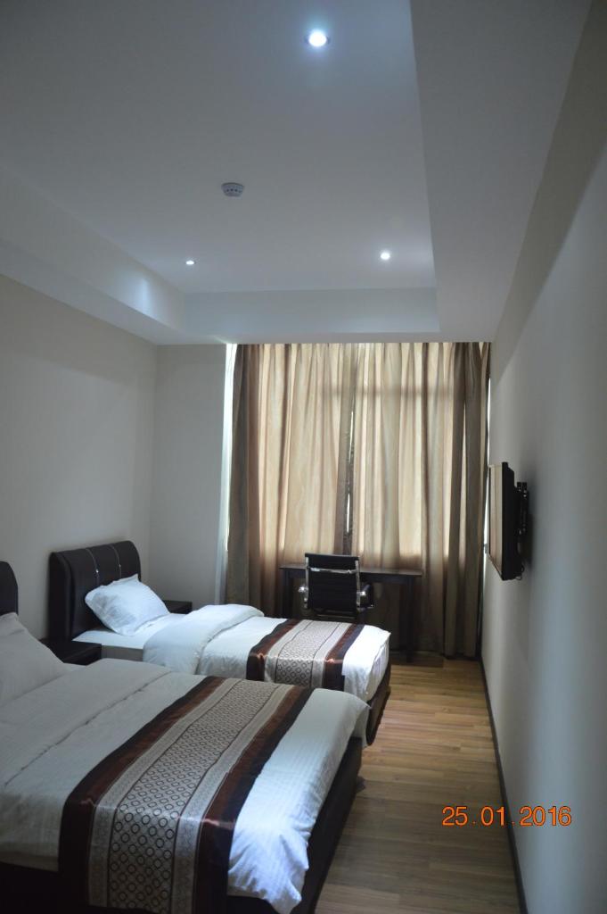 Qu Lin Resident photo 4
