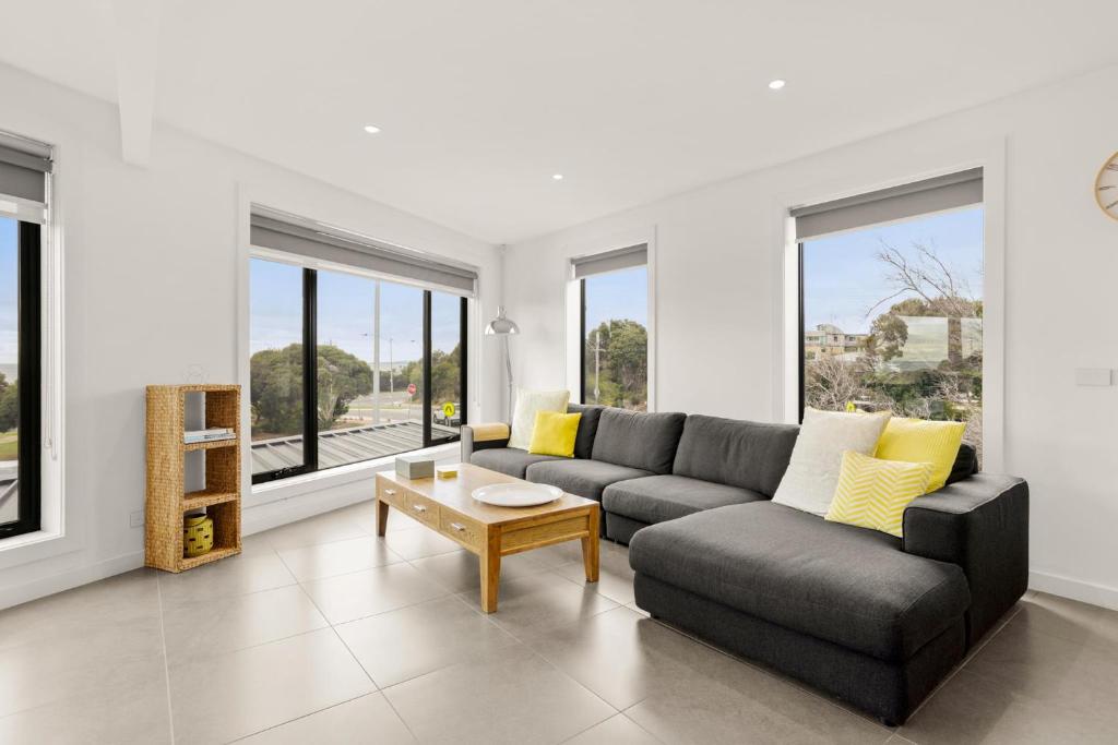 Apartment 2815 – Bay Views in The Village photo 4